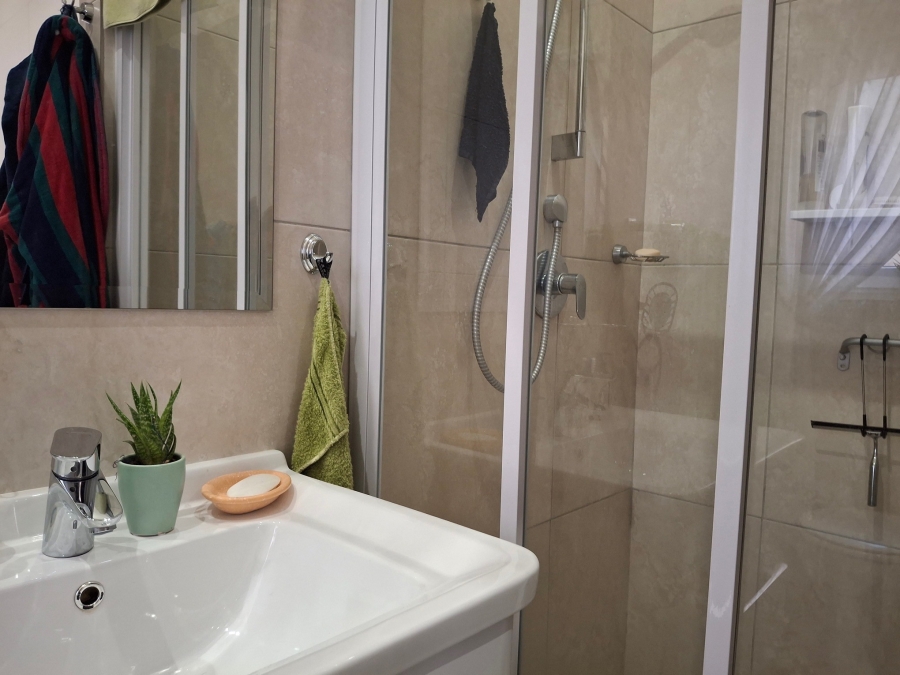 2 Bedroom Property for Sale in Fonteine Retirement Village Western Cape